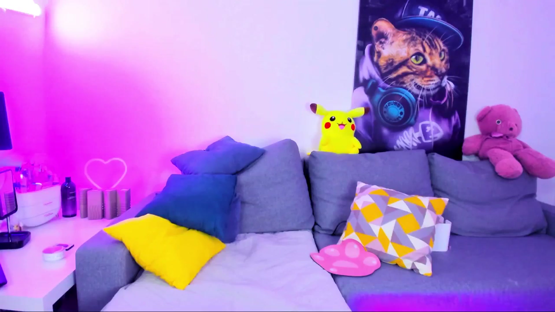 Gallery image thumbnail from Sunny__Sweet's myfreecams stream on, 03/07/2025, 06:38 image 16 of 20