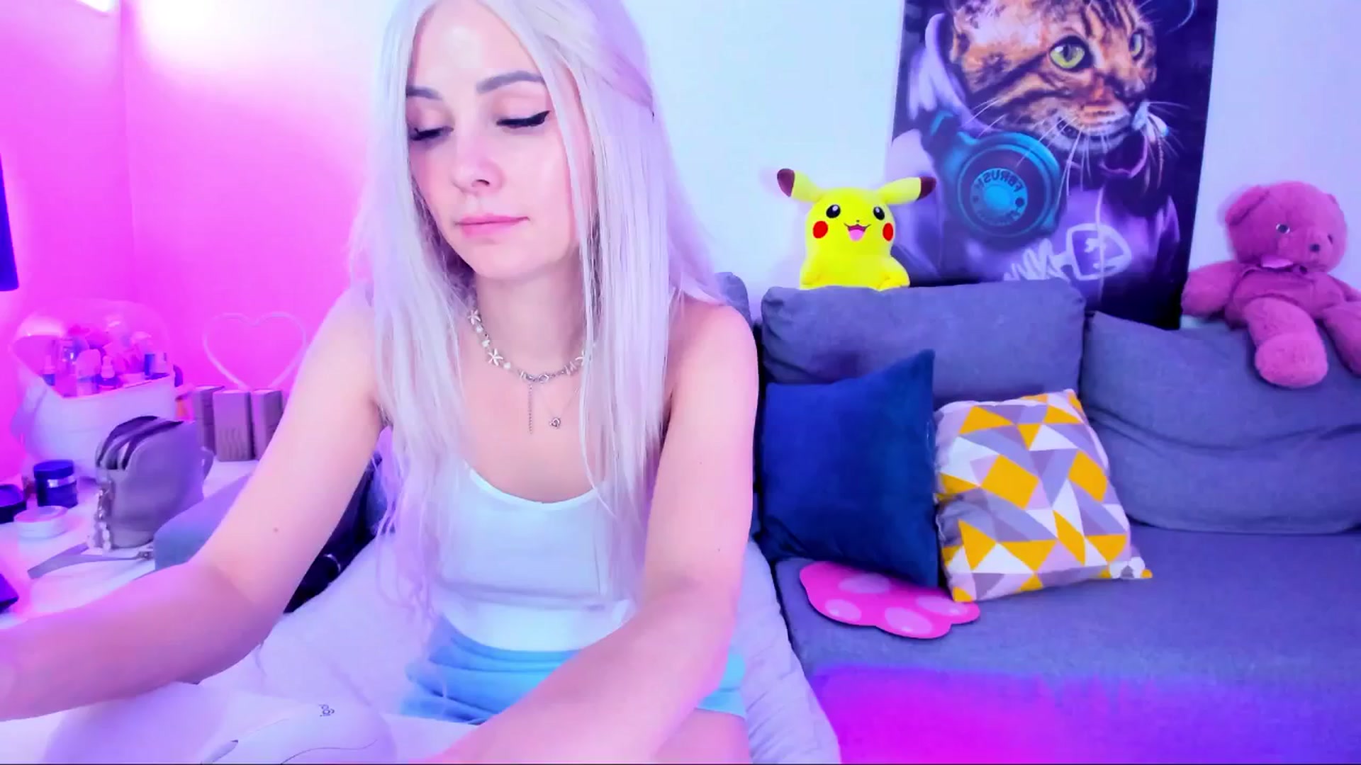 Gallery image thumbnail from Sunny__Sweet's myfreecams stream on, 03/14/2025, 06:04 image 14 of 20
