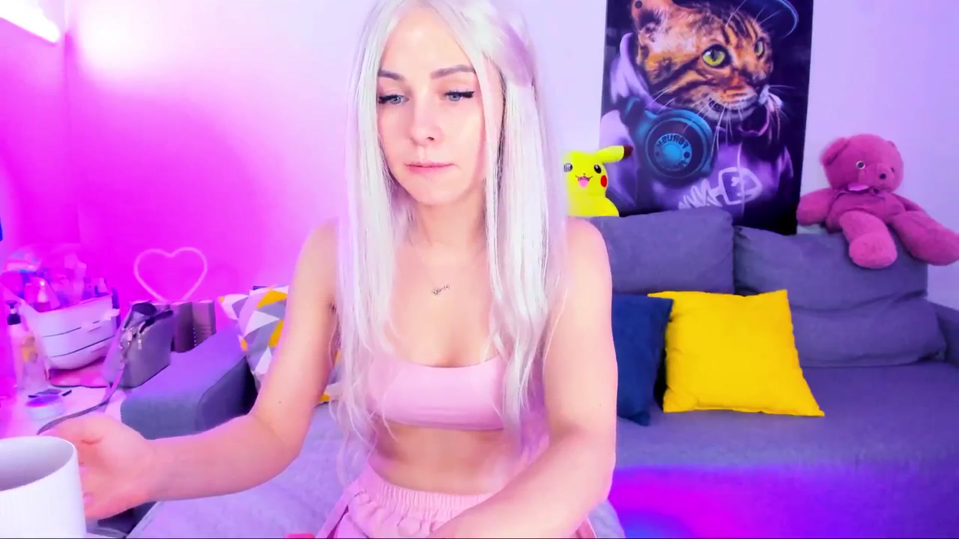 Gallery image thumbnail from Sunny__Sweet's myfreecams stream on, 03/26/2025, 06:22 image 4 of 20