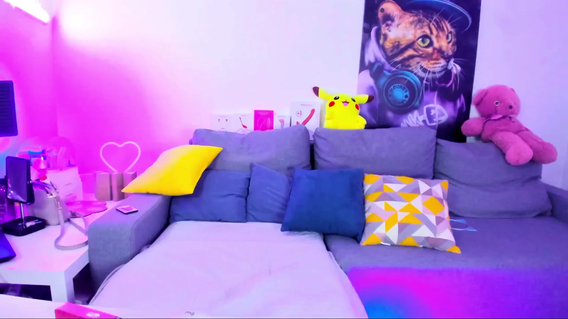 Gallery image thumbnail from Sunny__Sweet's myfreecams stream on, 04/11/2025, 04:18 image 14 of 20