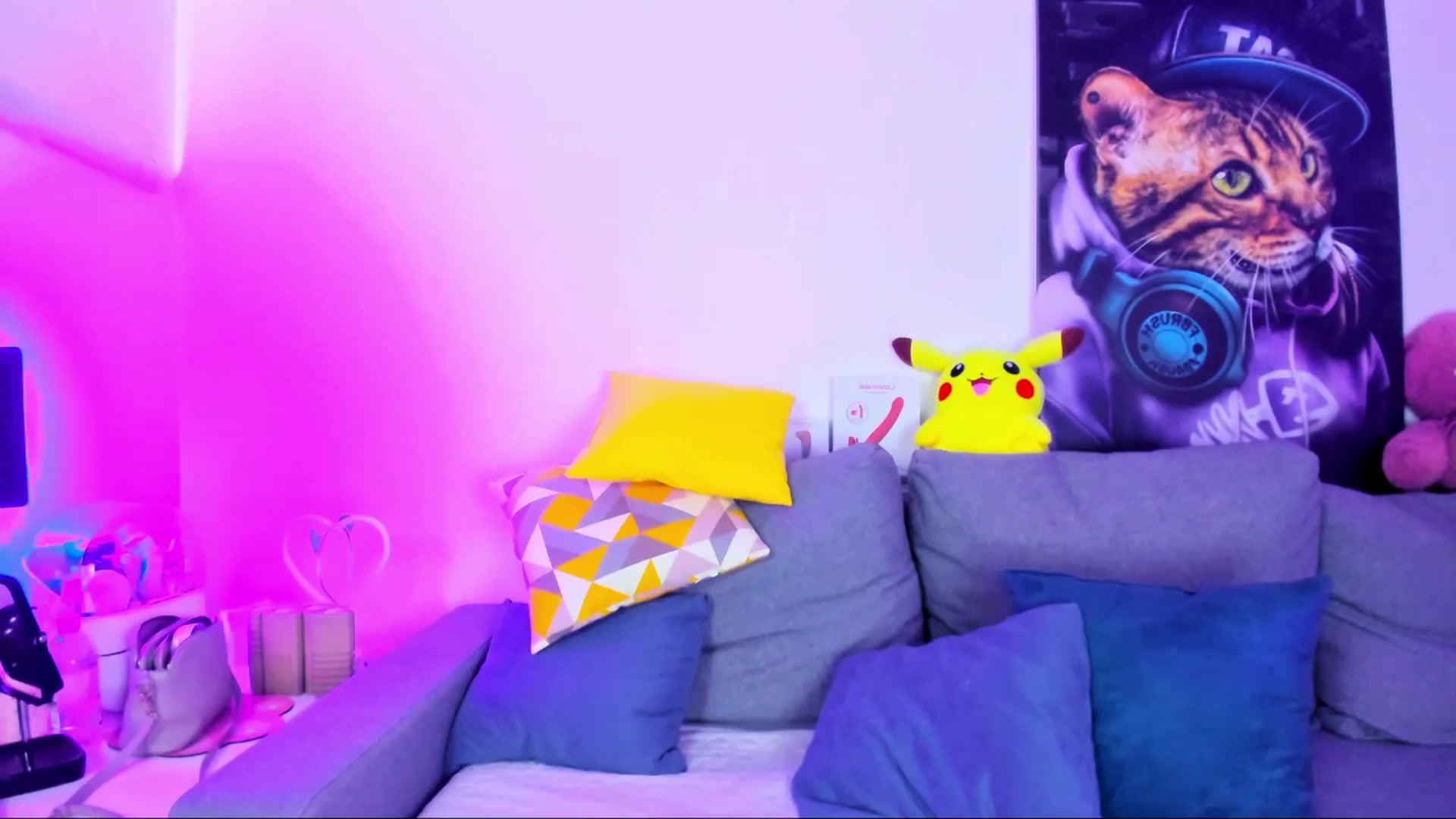 Gallery image thumbnail from Sunny__Sweet's myfreecams stream on, 04/21/2025, 05:52 image 7 of 20