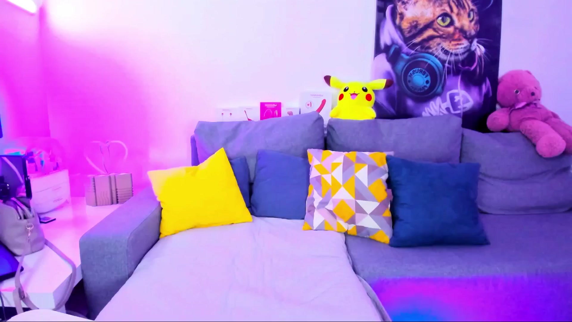 Gallery image thumbnail from Sunny__Sweet's myfreecams stream on, 04/23/2025, 06:00 image 13 of 20