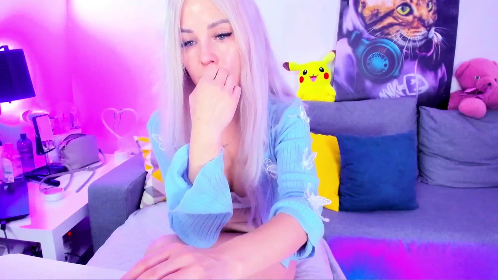 Gallery image thumbnail from Sunny__Sweet's myfreecams stream on, 05/12/2025, 04:39 image 19 of 20