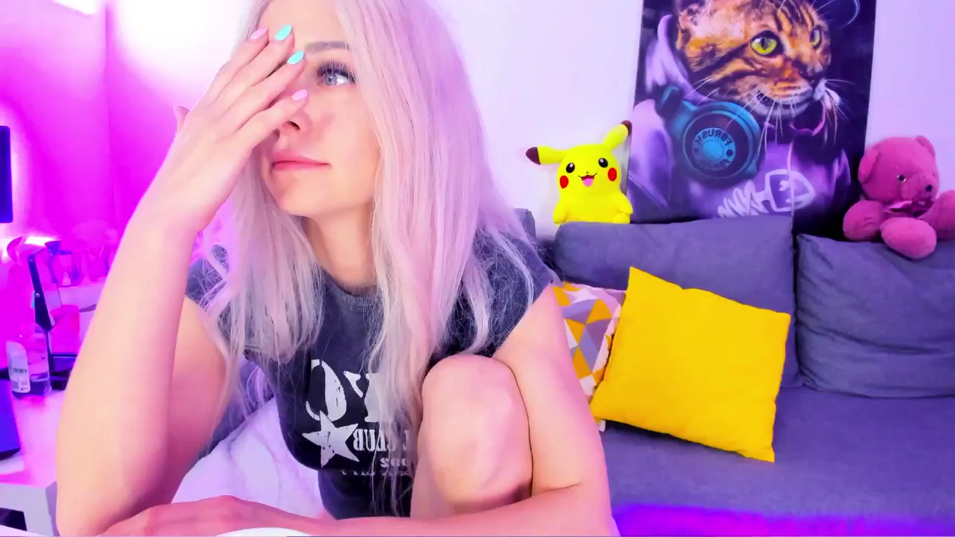 Gallery image thumbnail from Sunny__Sweet's myfreecams stream on, 05/16/2025, 06:01 image 9 of 20
