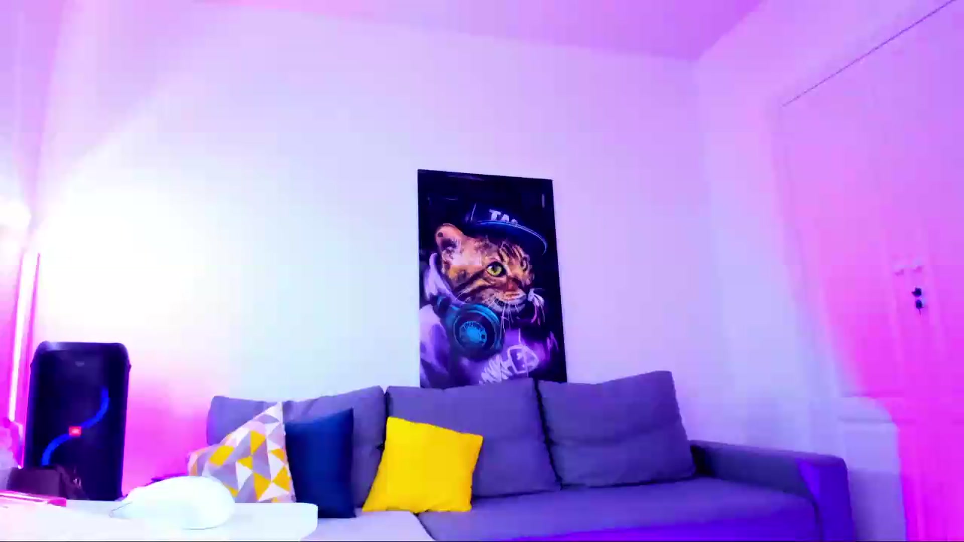 Gallery image thumbnail from Sunny__Sweet's myfreecams stream on, 05/18/2026, 05:22 image 3 of 20