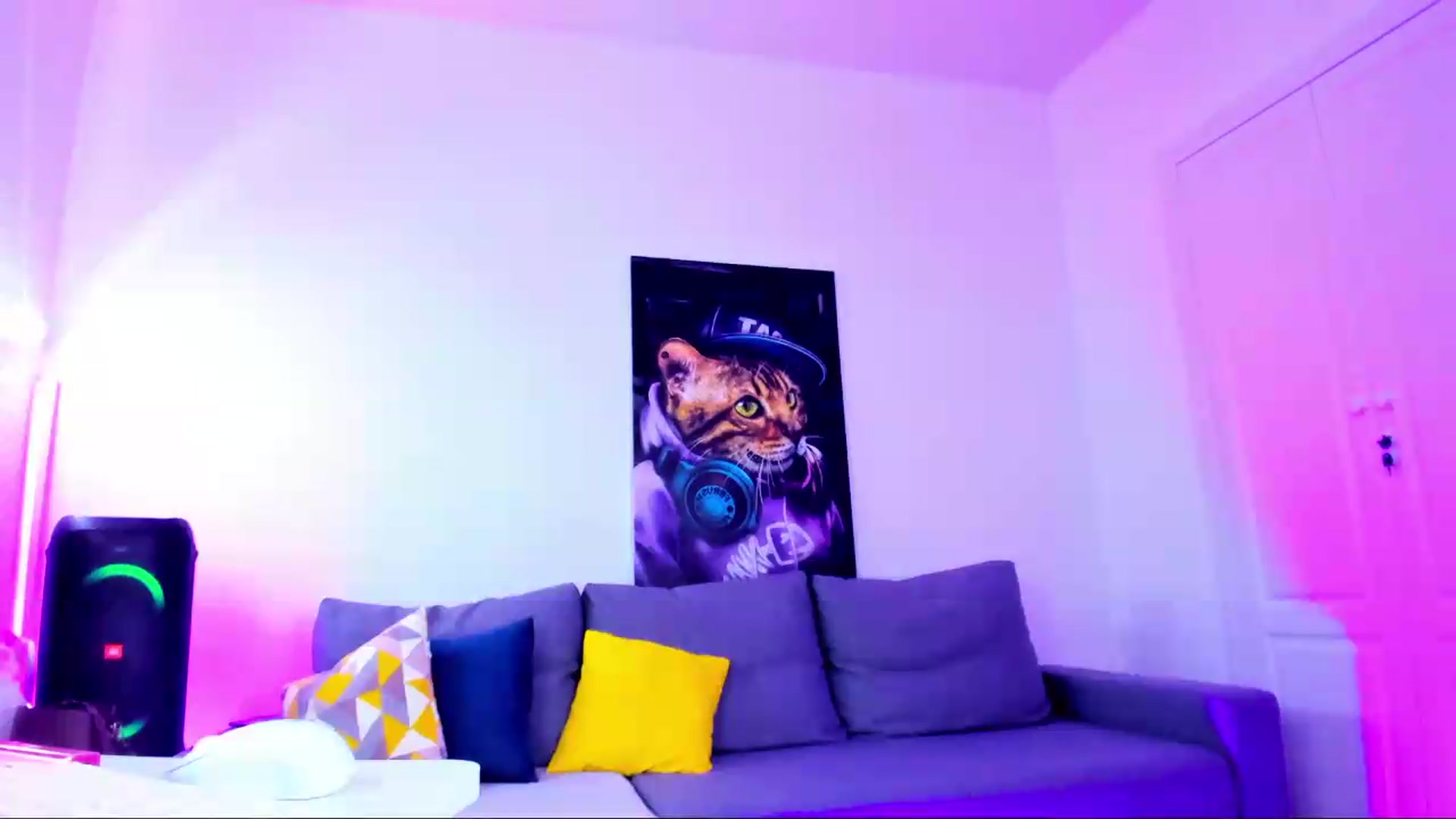 Gallery image thumbnail from Sunny__Sweet's myfreecams stream on, 05/18/2026, 05:22 image 7 of 20