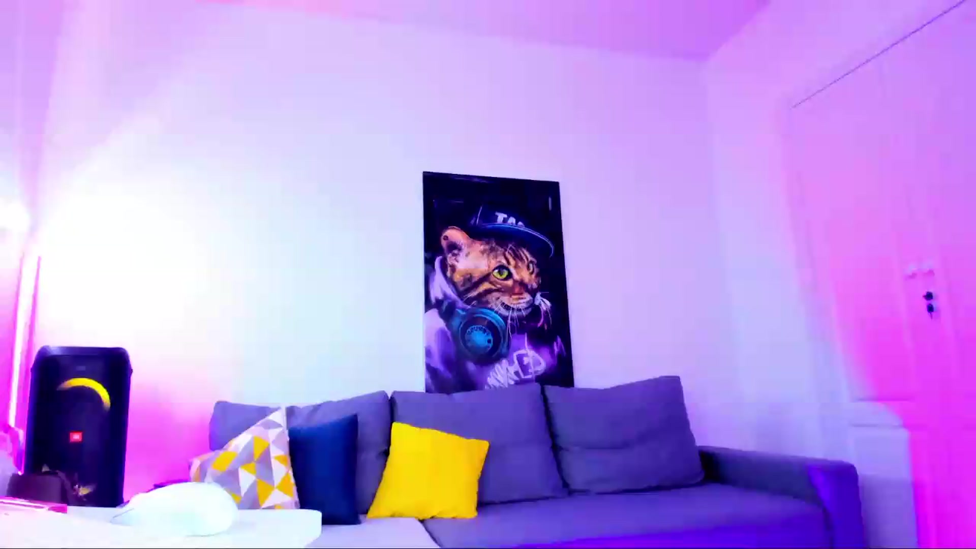 Gallery image thumbnail from Sunny__Sweet's myfreecams stream on, 05/18/2026, 05:22 image 1 of 20