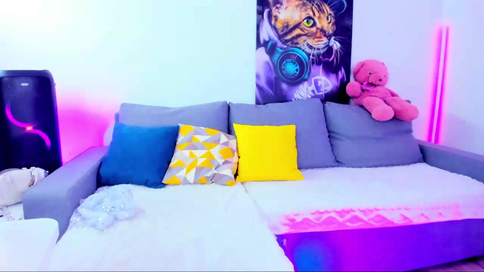 Gallery image thumbnail from Sunny__Sweet's myfreecams stream on, 08/27/2026, 05:55 image 2 of 20
