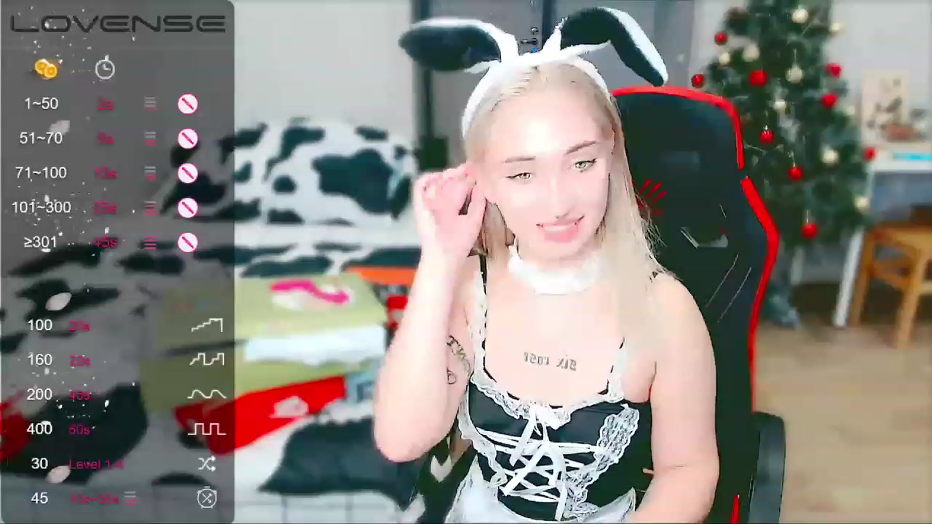 Gallery image thumbnail from Sunny_xoxo's myfreecams stream on, 12/25/2022, 08:38 image 15 of 20