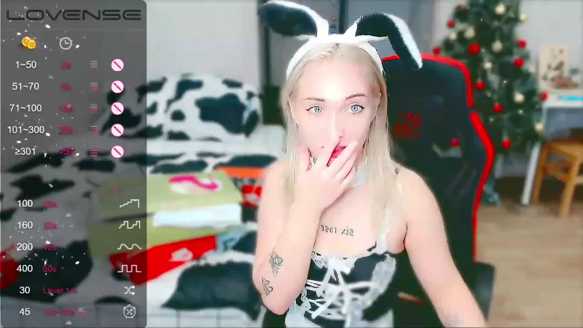 Gallery image thumbnail from Sunny_xoxo's myfreecams stream on, 12/25/2022, 08:38 image 17 of 20