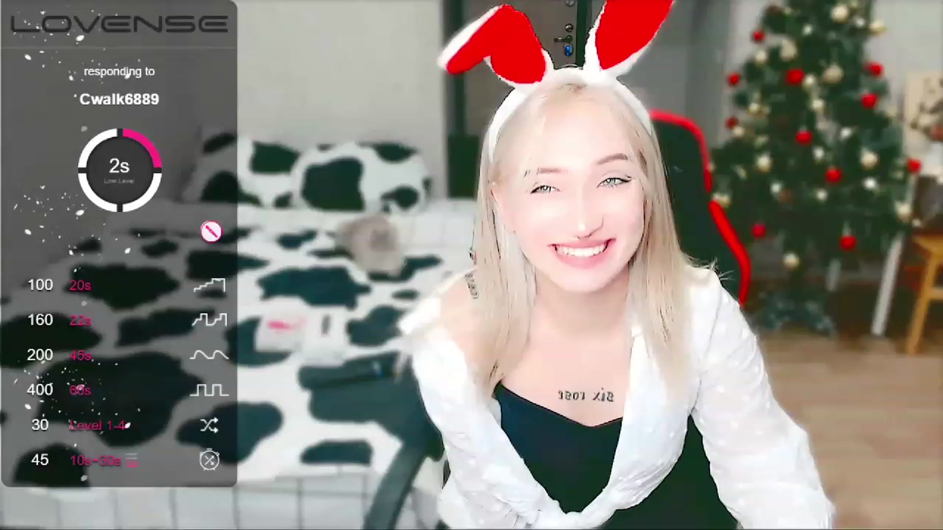 Gallery image thumbnail from Sunny_xoxo's myfreecams stream on, 12/26/2022, 02:51 image 15 of 20