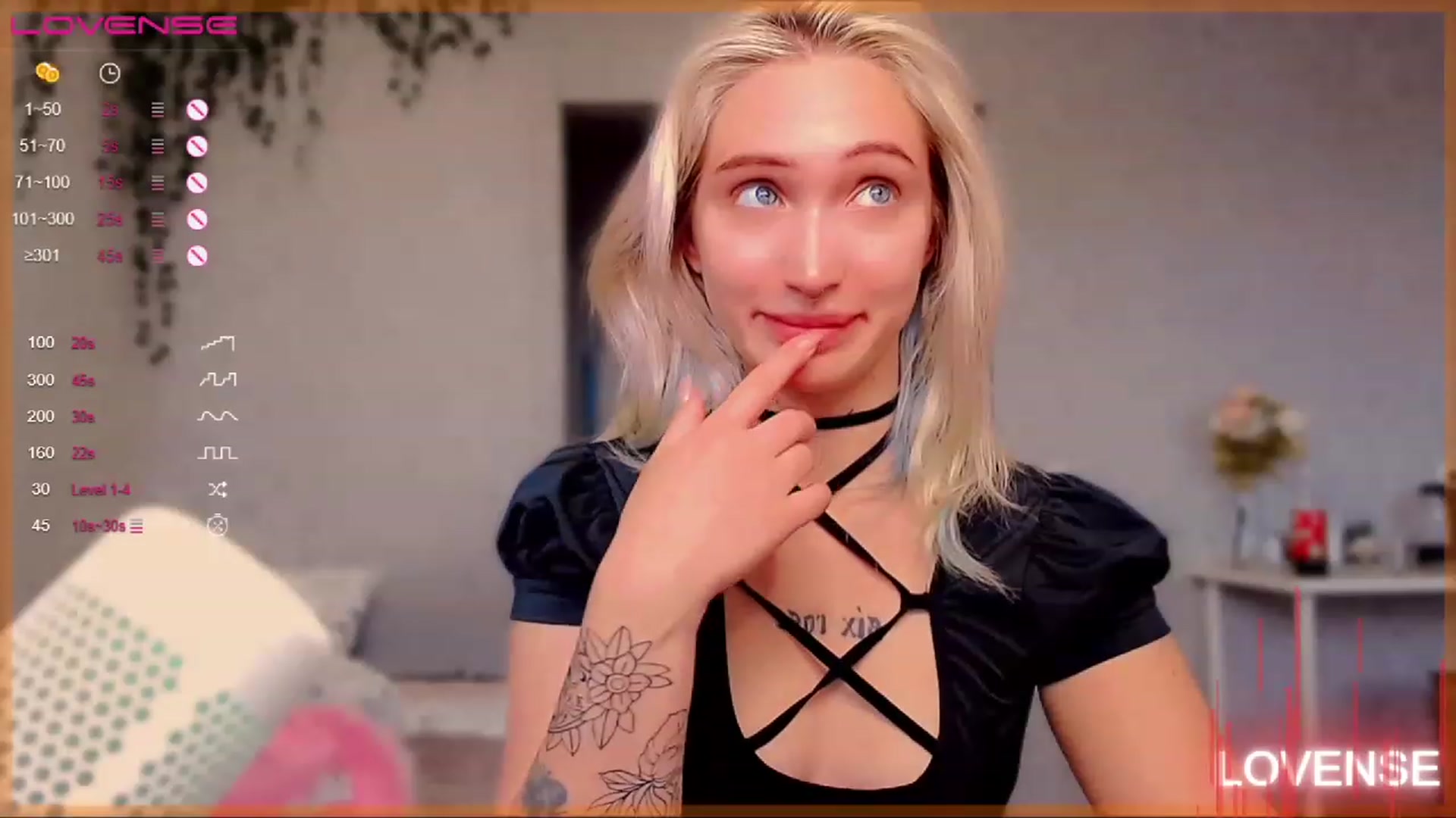 Gallery image thumbnail from Sunny_xoxo's myfreecams stream on, 06/19/2023, 07:14 image 12 of 20