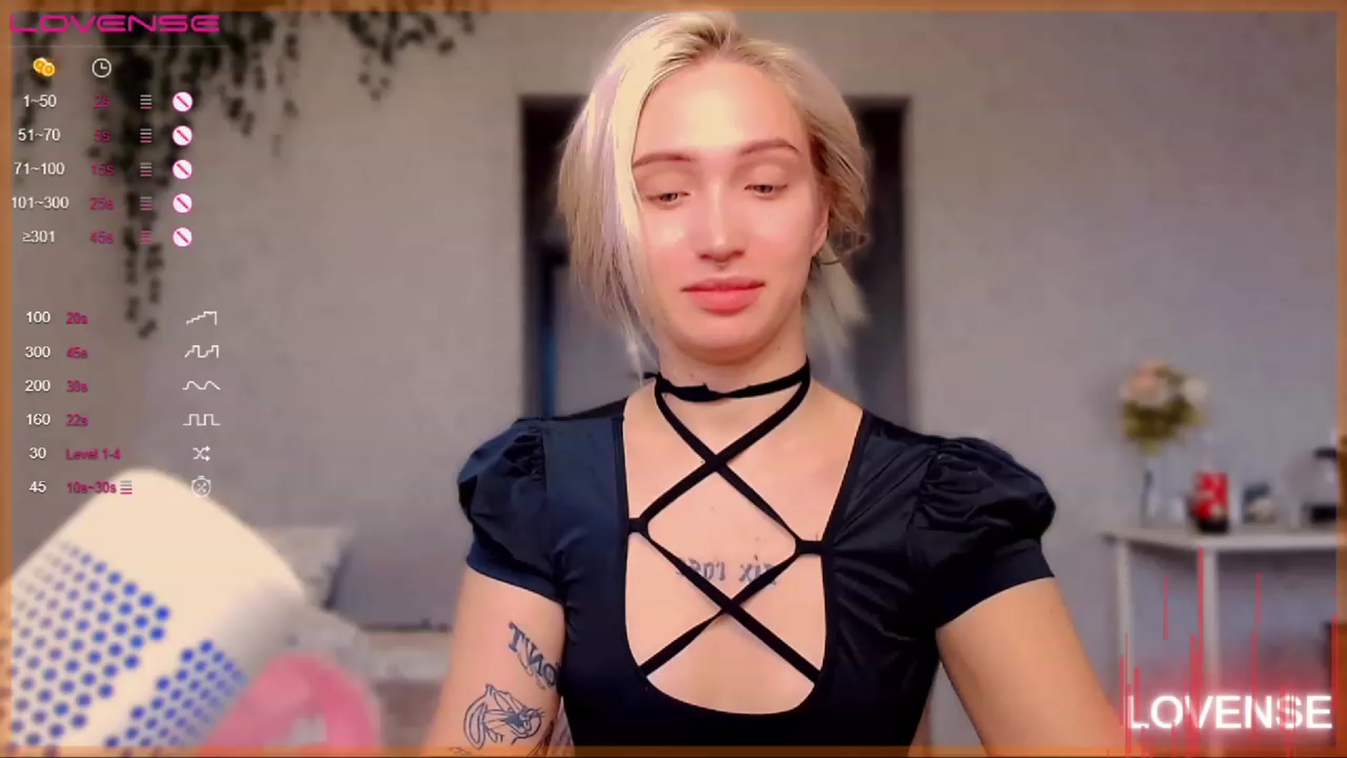 Gallery image thumbnail from Sunny_xoxo's myfreecams stream on, 06/19/2023, 07:14 image 16 of 20