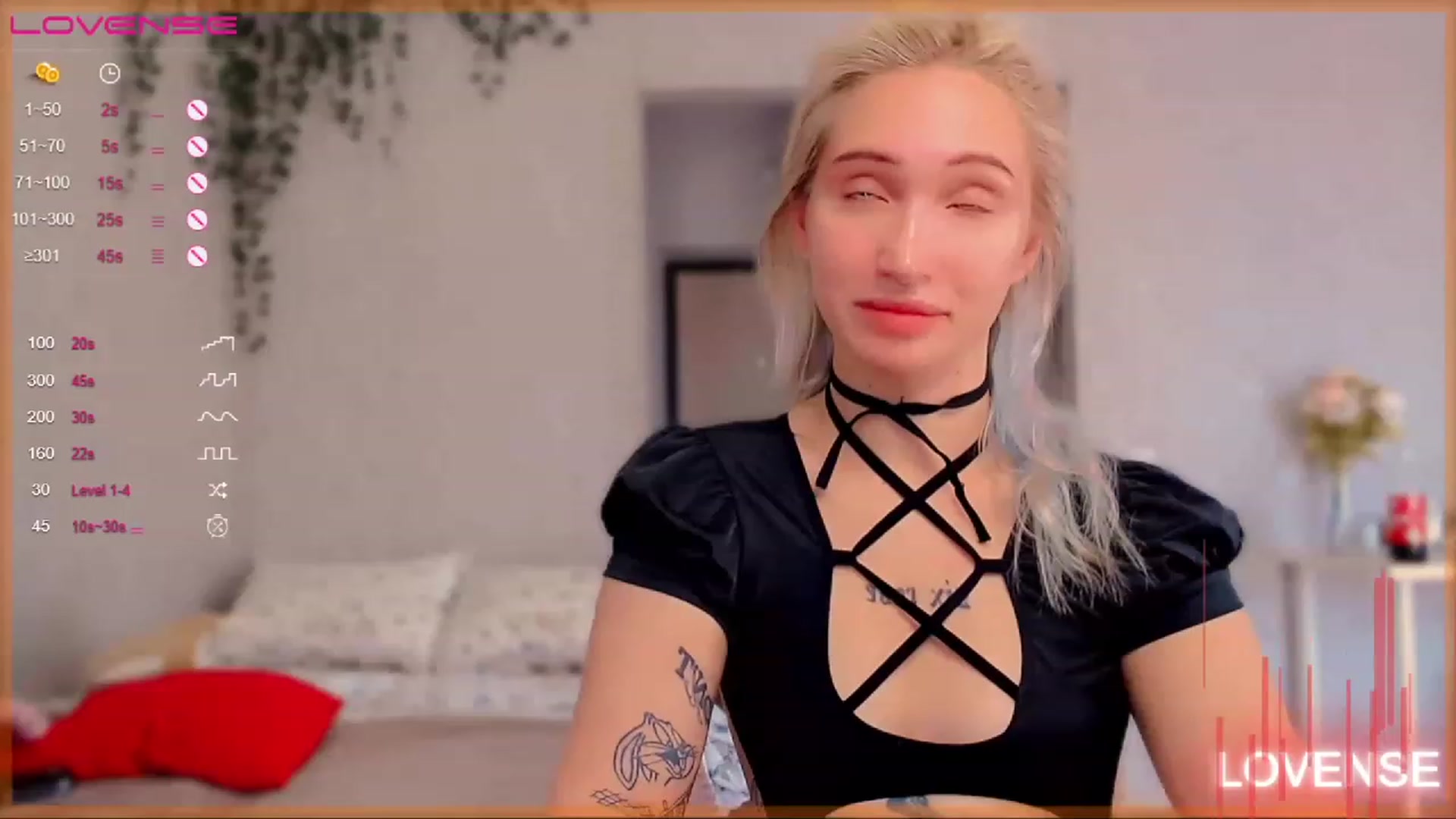 Gallery image thumbnail from Sunny_xoxo's myfreecams stream on, 06/19/2023, 10:33 image 7 of 20