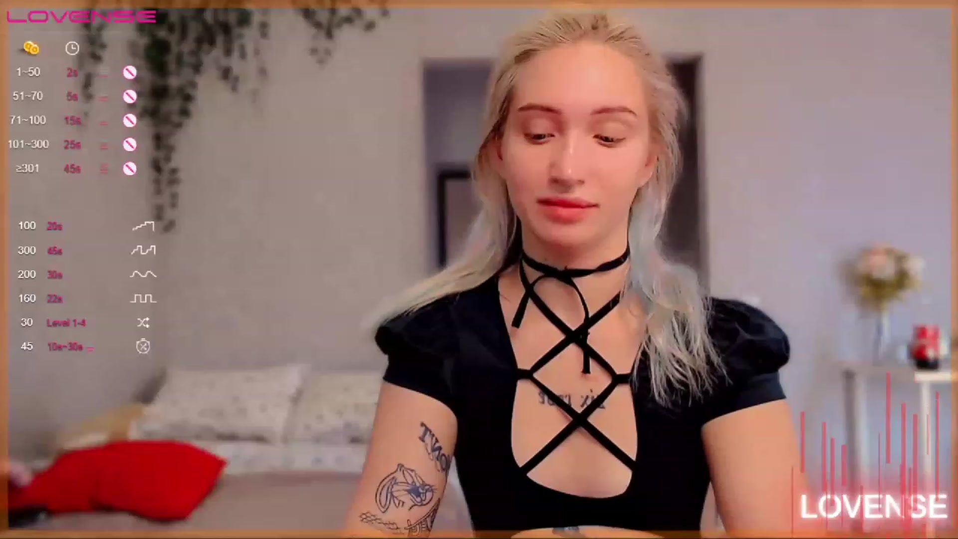 Gallery image thumbnail from Sunny_xoxo's myfreecams stream on, 06/19/2023, 10:33 image 5 of 20