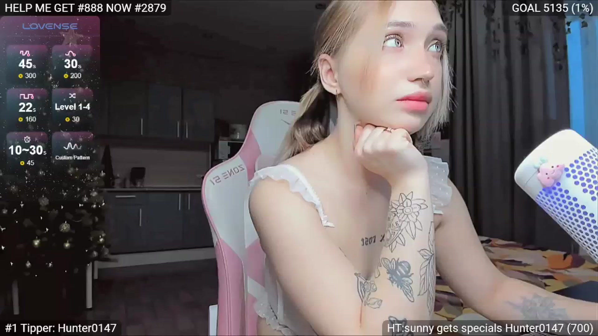 Gallery image thumbnail from Sunny_xoxo's myfreecams stream on, 12/26/2023, 03:41 image 12 of 20