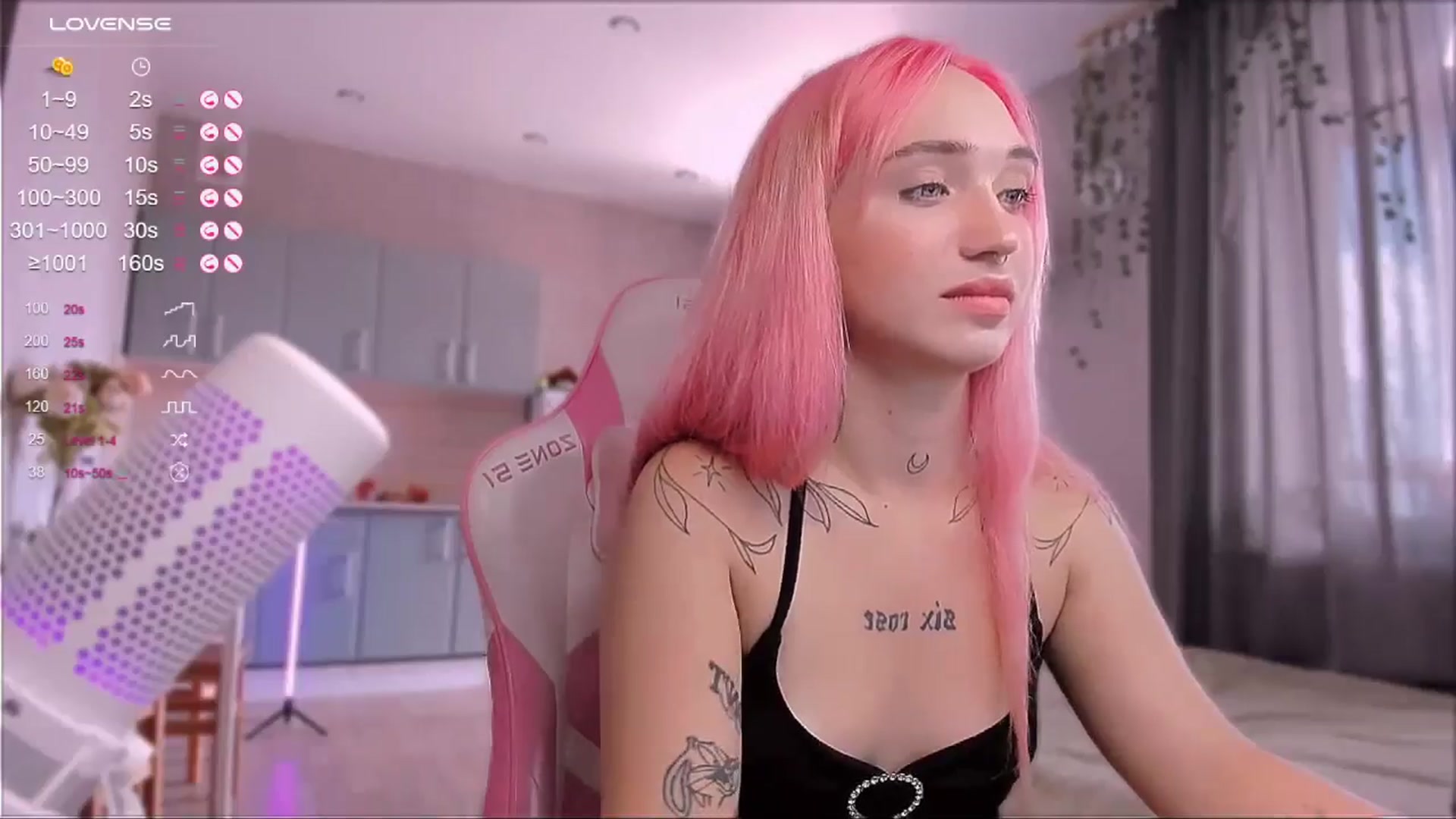 Gallery image thumbnail from Sunny_xoxo's myfreecams stream on, 07/03/2024, 09:00 image 16 of 20