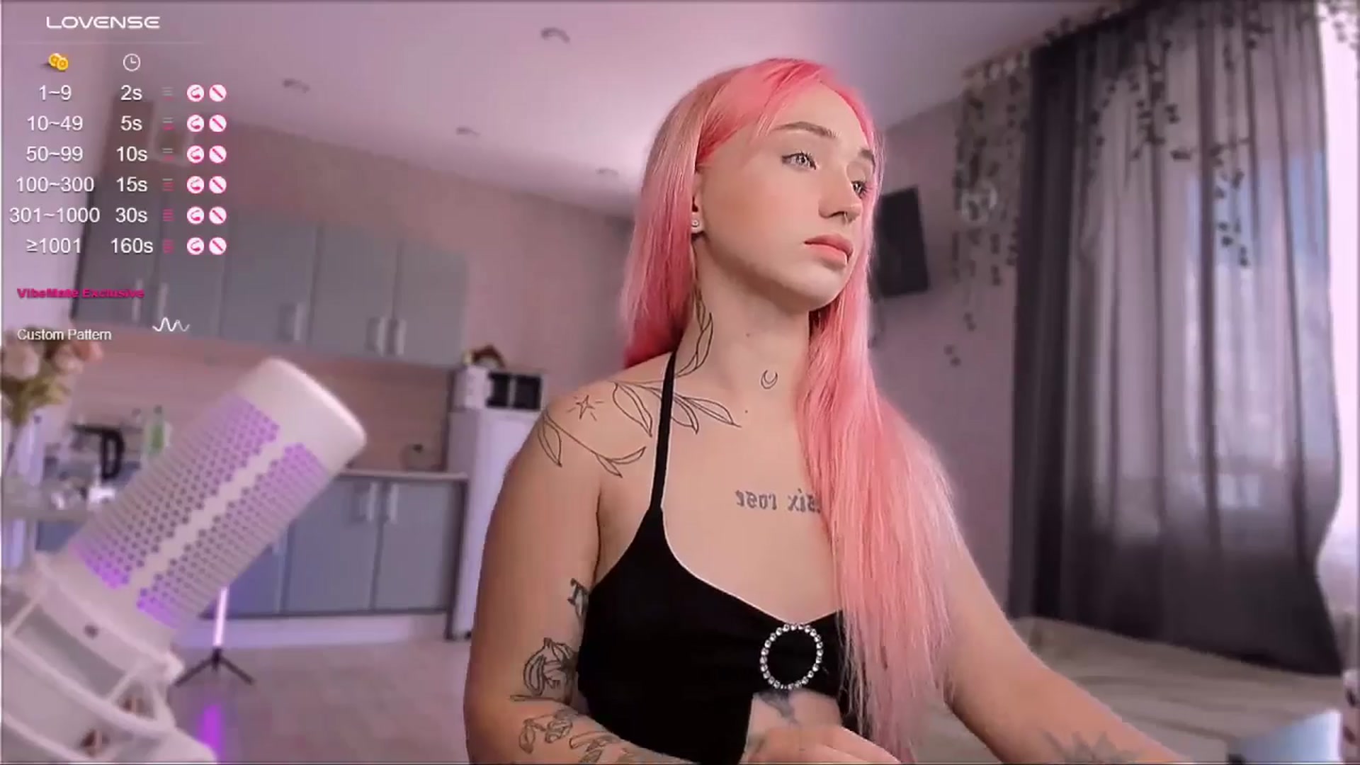 Gallery image thumbnail from Sunny_xoxo's myfreecams stream on, 07/03/2024, 09:00 image 4 of 20