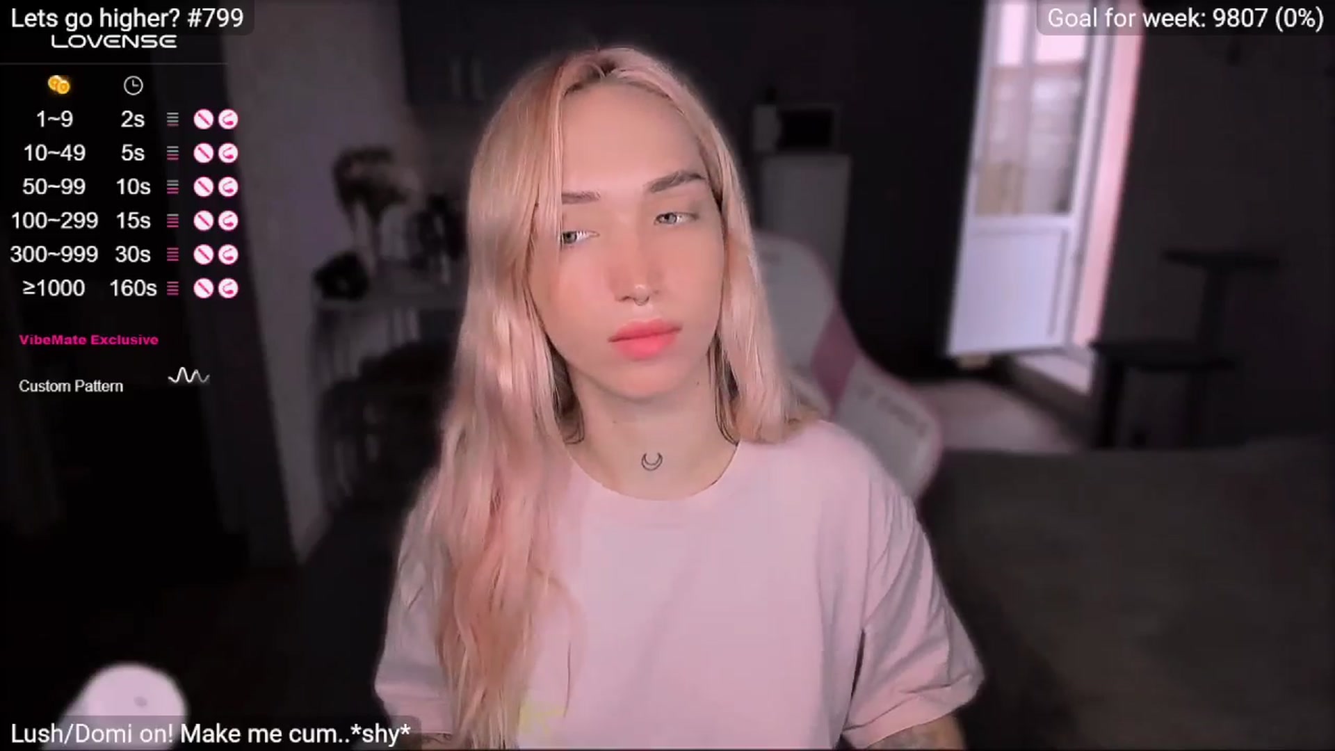 Gallery image thumbnail from Sunny_xoxo's myfreecams stream on, 07/22/2024, 08:01 image 18 of 20