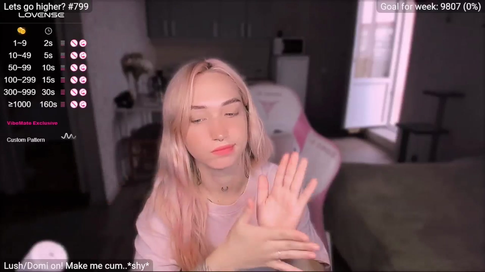 Gallery image thumbnail from Sunny_xoxo's myfreecams stream on, 07/22/2024, 08:01 image 10 of 20