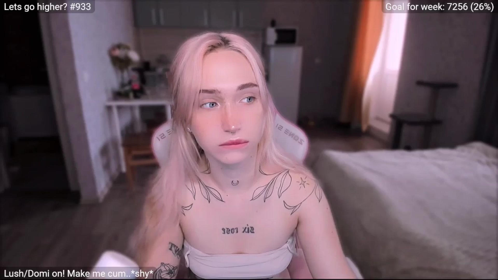 Gallery image thumbnail from Sunny_xoxo's myfreecams stream on, 07/29/2024, 01:40 image 17 of 20