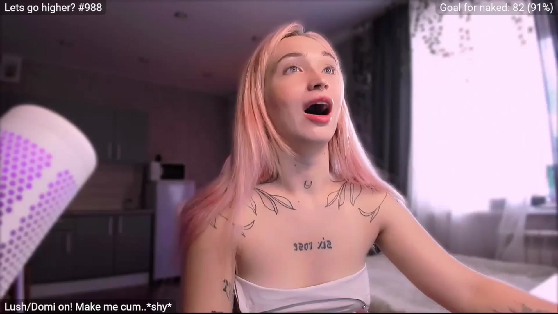Gallery image thumbnail from Sunny_xoxo's myfreecams stream on, 07/31/2024, 07:32 image 12 of 20