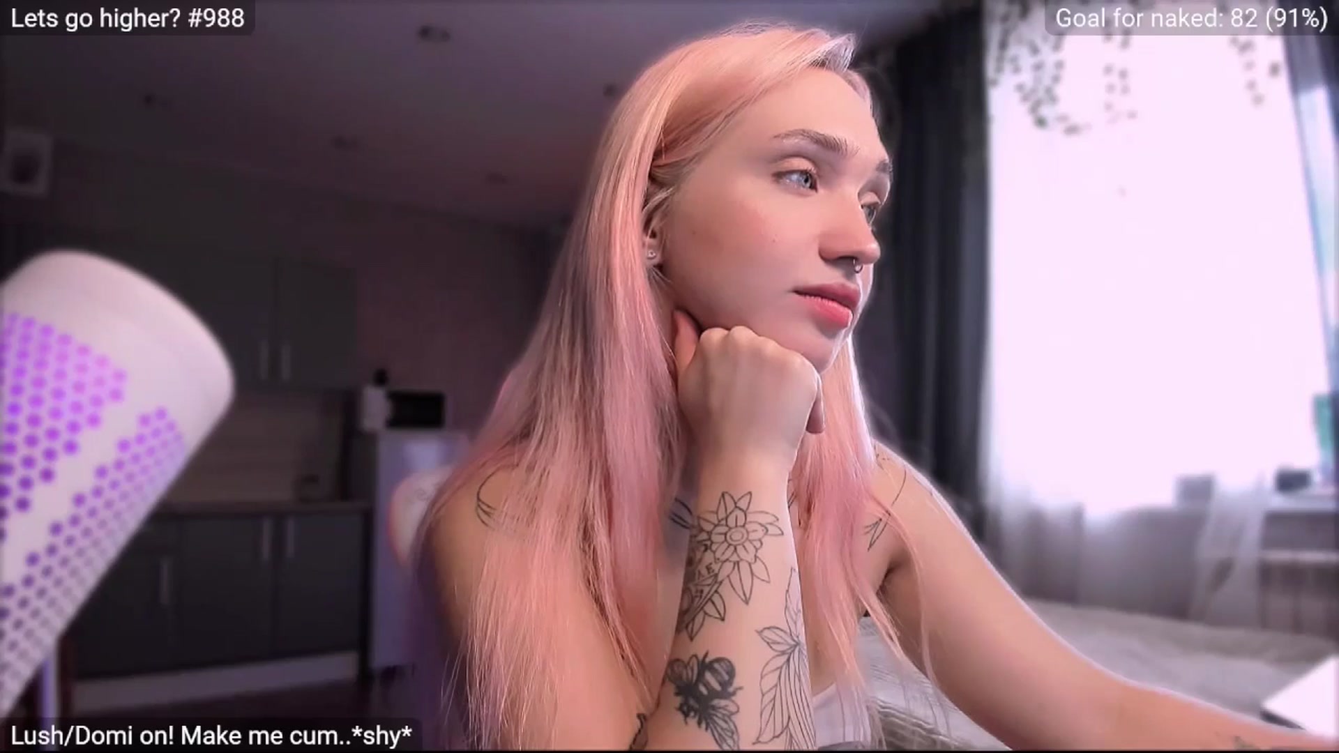Gallery image thumbnail from Sunny_xoxo's myfreecams stream on, 07/31/2024, 07:32 image 16 of 20