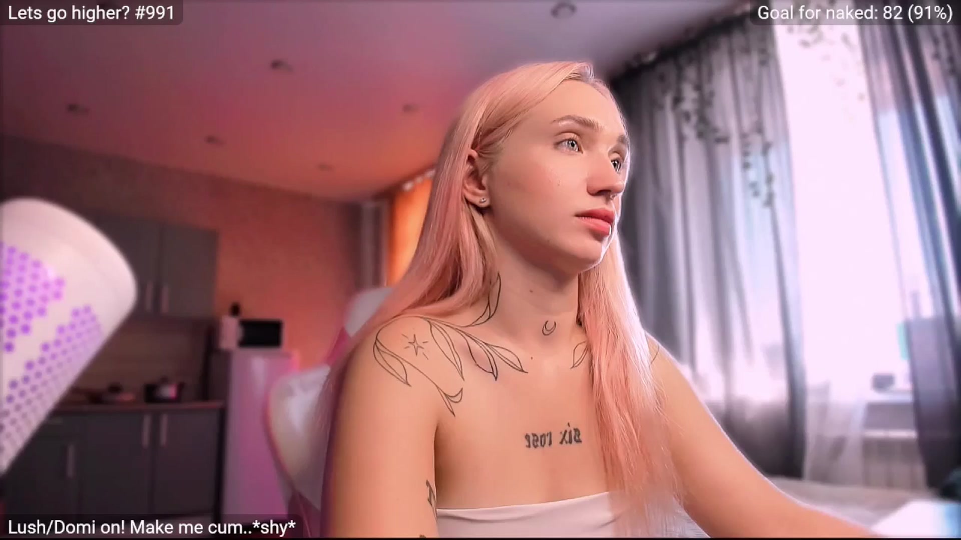 Gallery image thumbnail from Sunny_xoxo's myfreecams stream on, 07/31/2024, 10:34 image 4 of 20