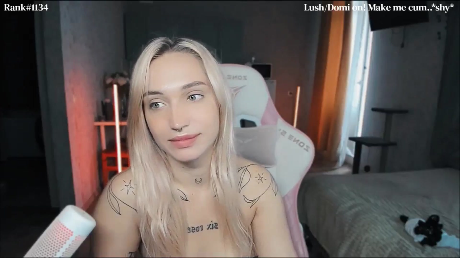 Gallery image thumbnail from Sunny_xoxo's myfreecams stream on, 08/20/2024, 07:12 image 13 of 20