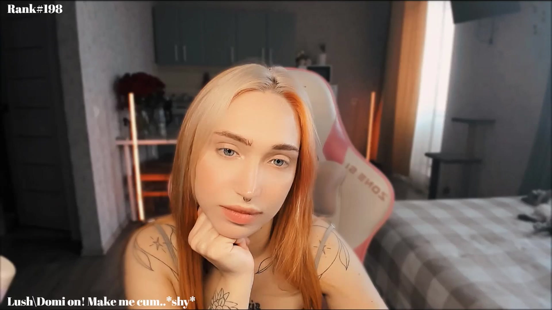 Gallery image thumbnail from Sunny_xoxo's myfreecams stream on, 10/08/2024, 05:39 image 17 of 20