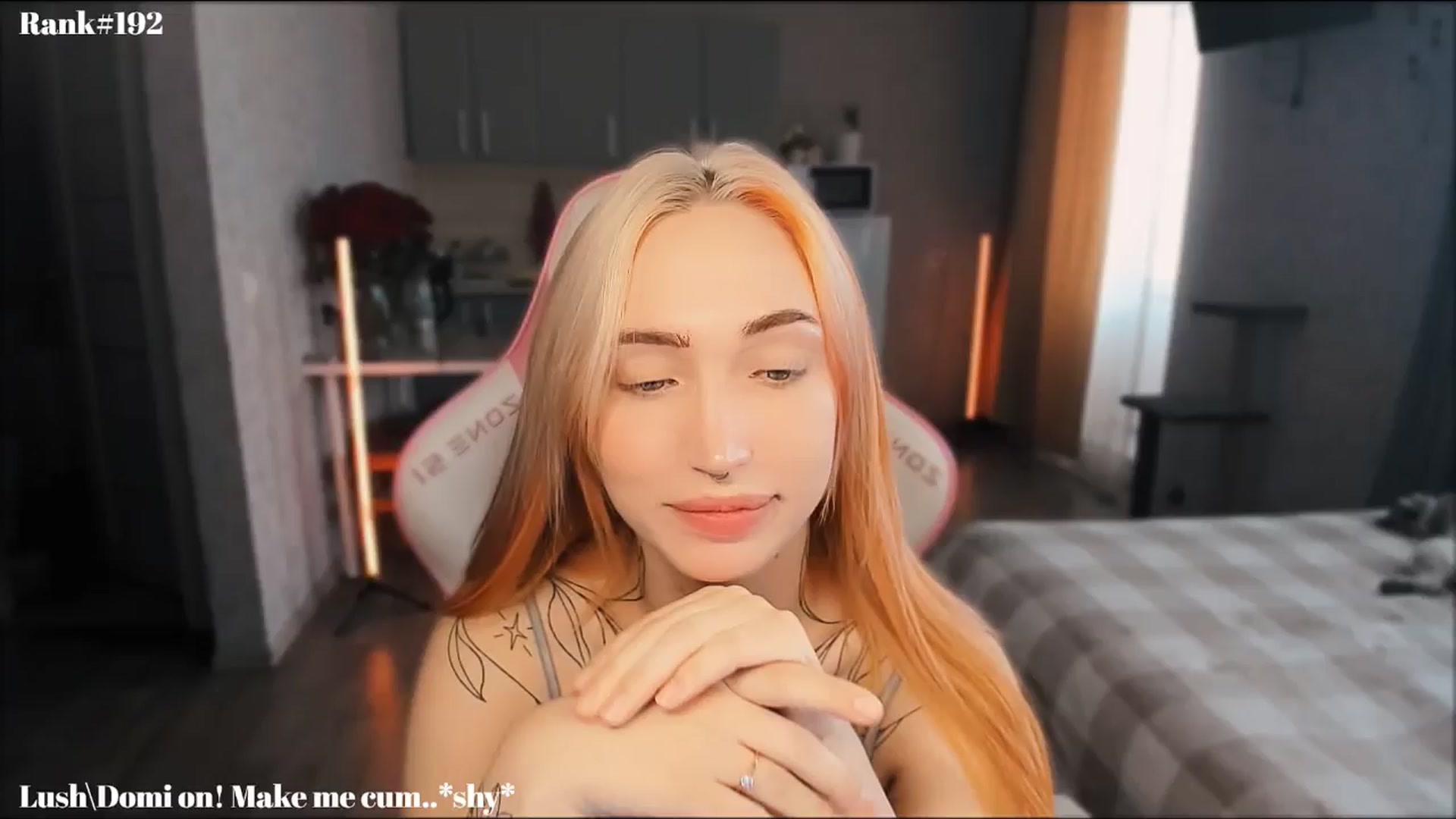 Gallery image thumbnail from Sunny_xoxo's myfreecams stream on, 10/08/2024, 06:21 image 1 of 20