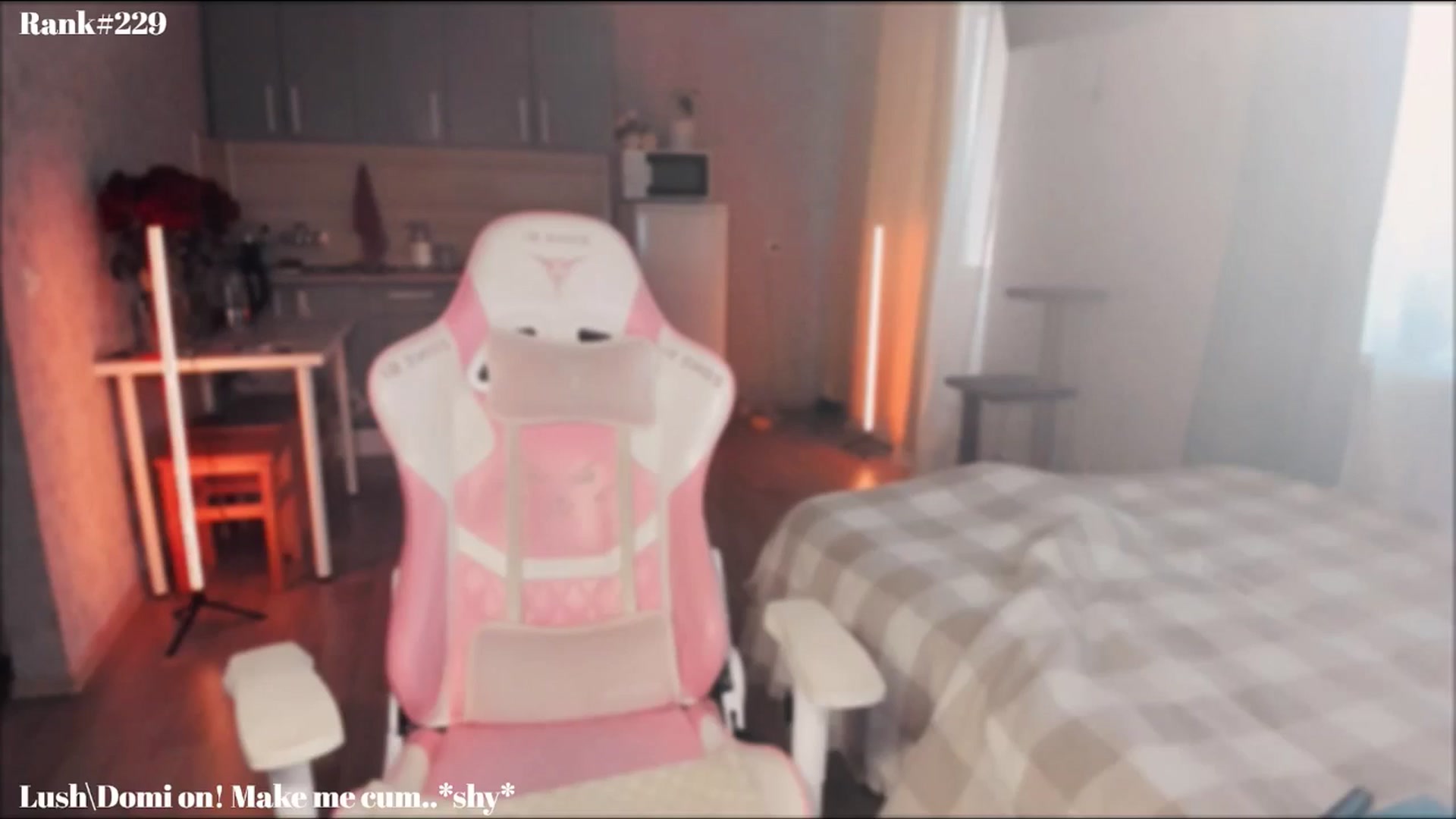 Gallery image thumbnail from Sunny_xoxo's myfreecams stream on, 10/09/2024, 06:32 image 12 of 20