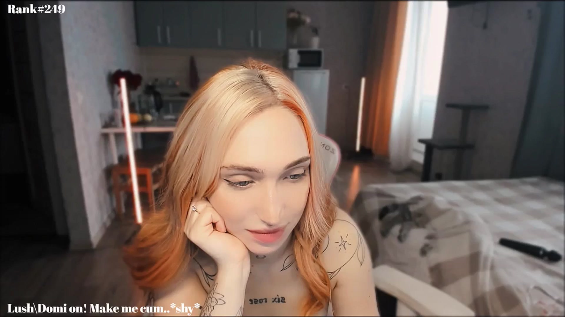Gallery image thumbnail from Sunny_xoxo's myfreecams stream on, 10/11/2024, 05:15 image 15 of 20