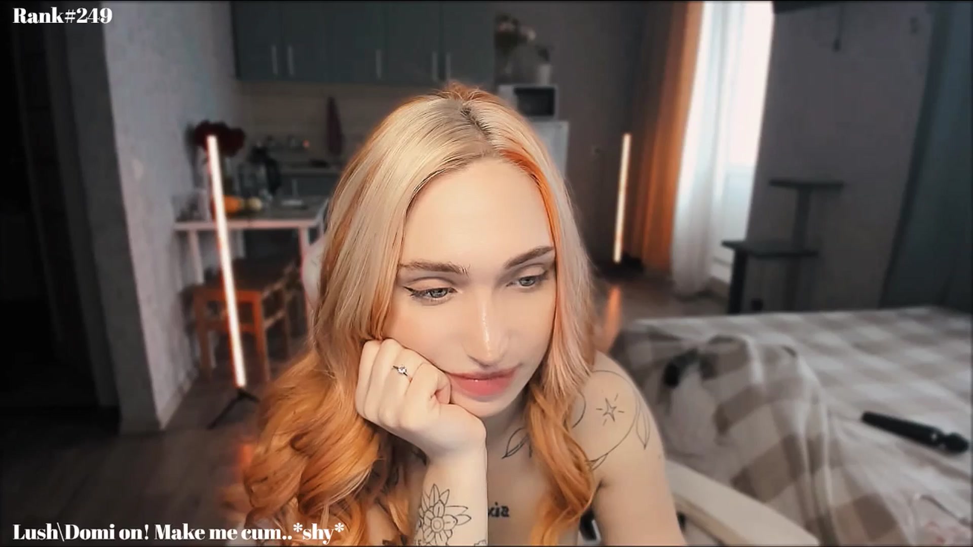 Gallery image thumbnail from Sunny_xoxo's myfreecams stream on, 10/11/2024, 05:15 image 7 of 20