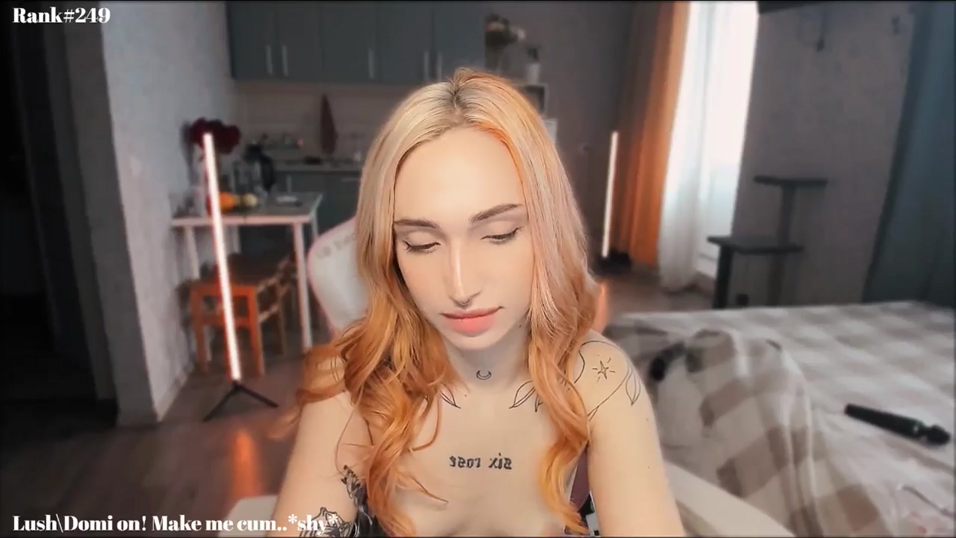 Gallery image thumbnail from Sunny_xoxo's myfreecams stream on, 10/11/2024, 05:15 image 12 of 20