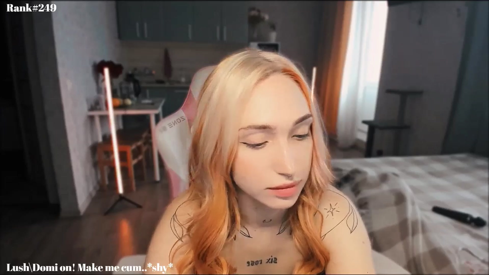 Gallery image thumbnail from Sunny_xoxo's myfreecams stream on, 10/11/2024, 05:15 image 16 of 20