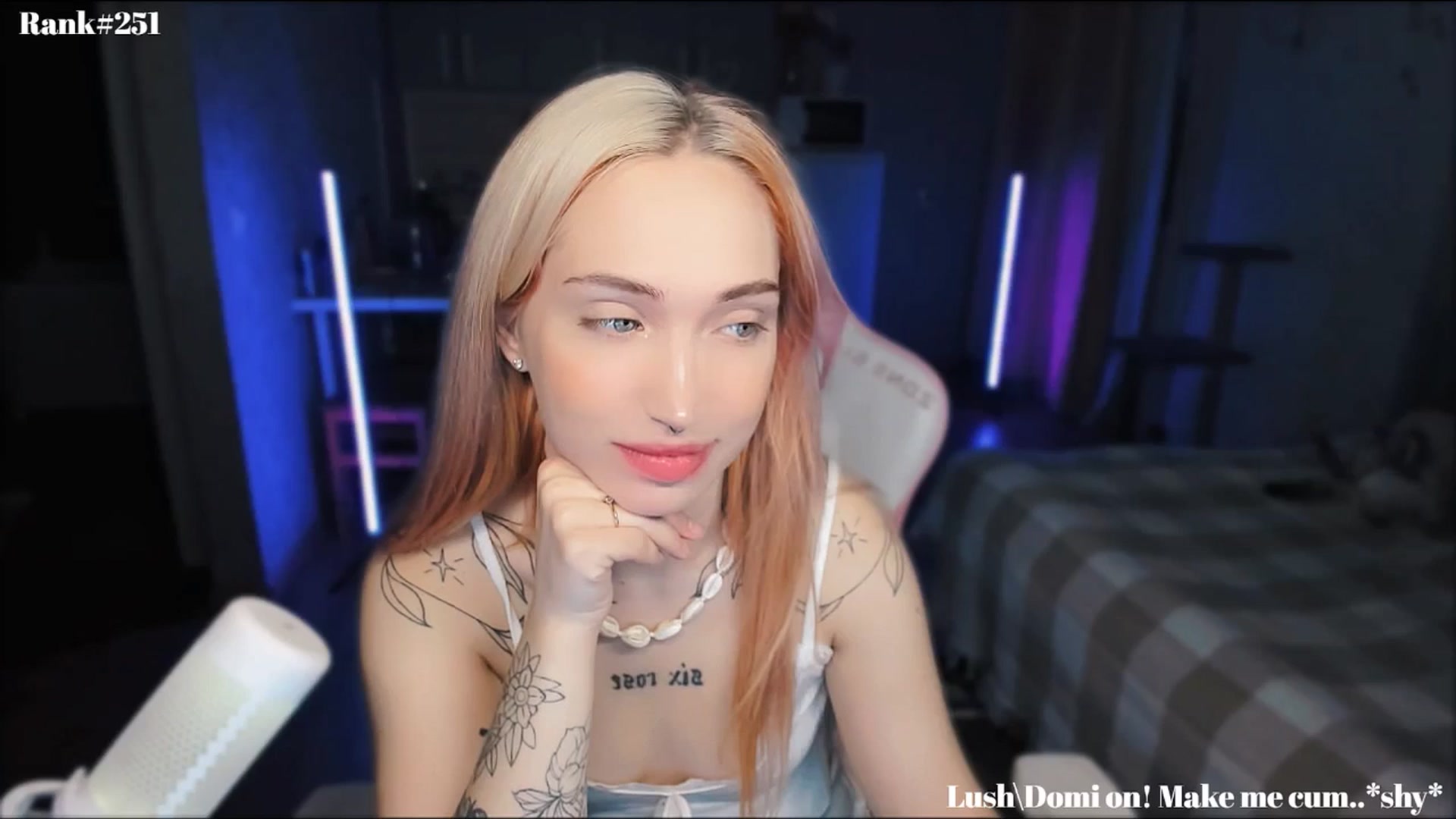Gallery image thumbnail from Sunny_xoxo's myfreecams stream on, 10/21/2024, 01:17 image 3 of 20