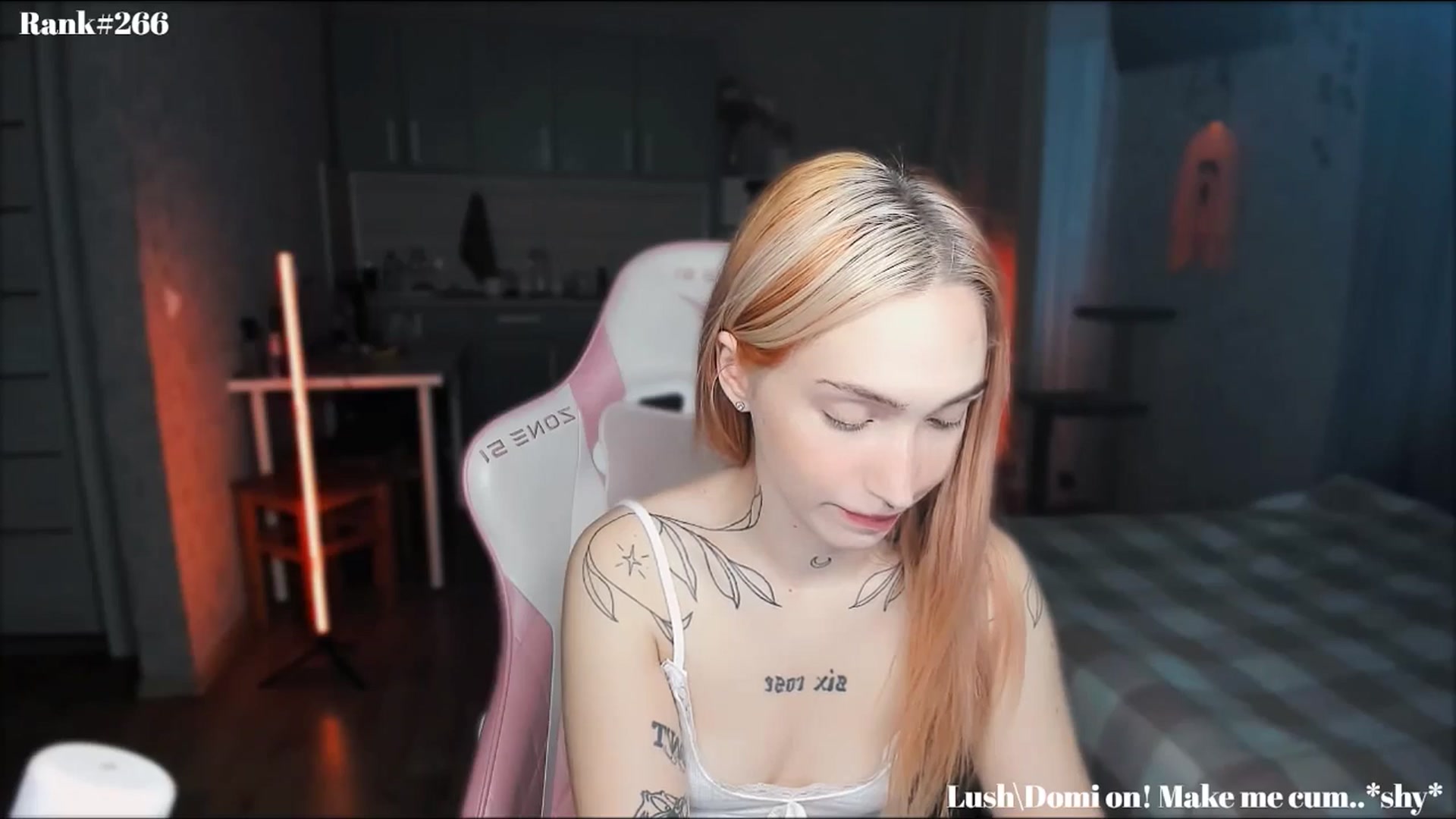 Gallery image thumbnail from Sunny_xoxo's myfreecams stream on, 10/23/2024, 02:03 image 8 of 20