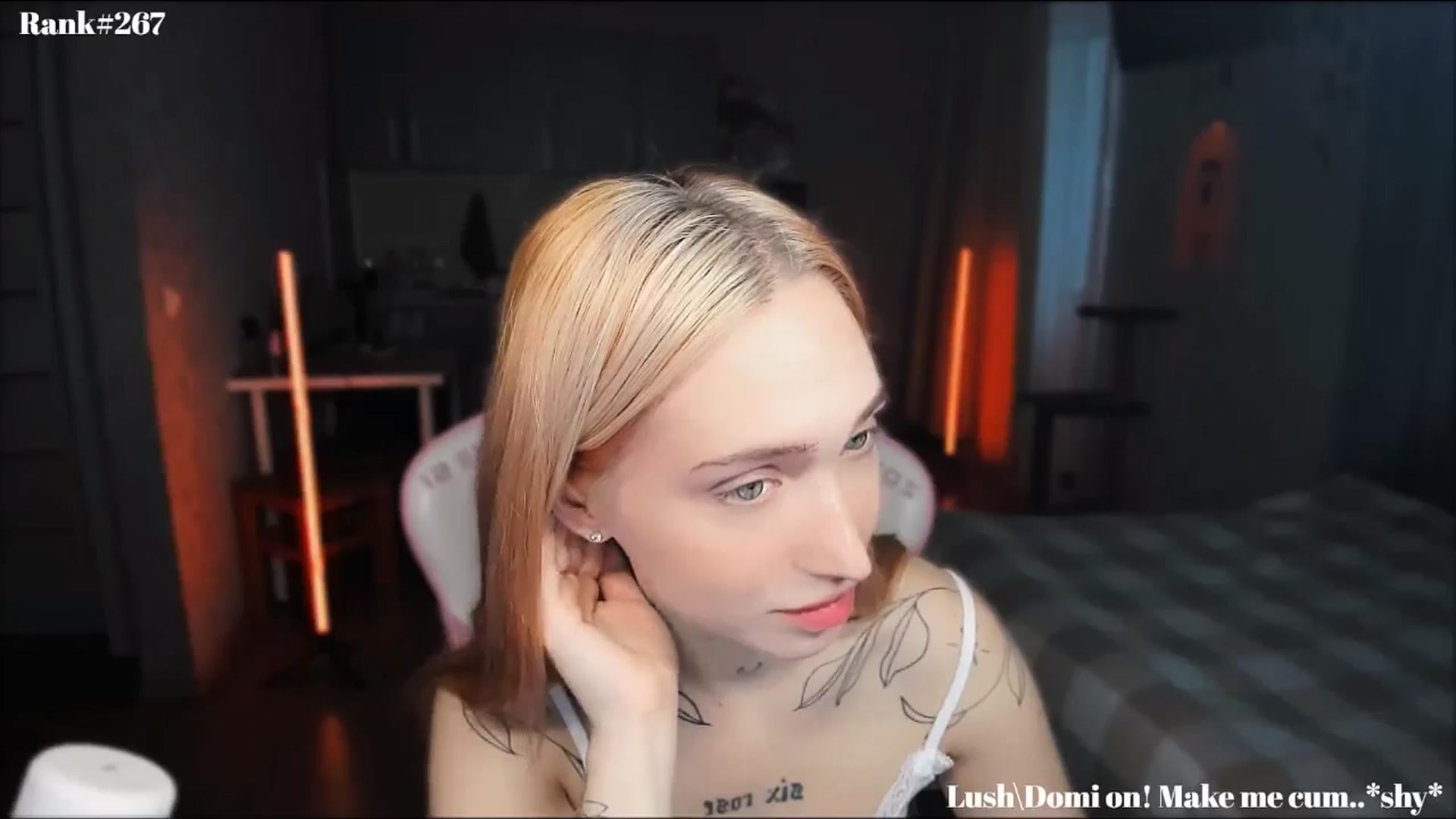 Gallery image thumbnail from Sunny_xoxo's myfreecams stream on, 10/23/2024, 02:03 image 15 of 20