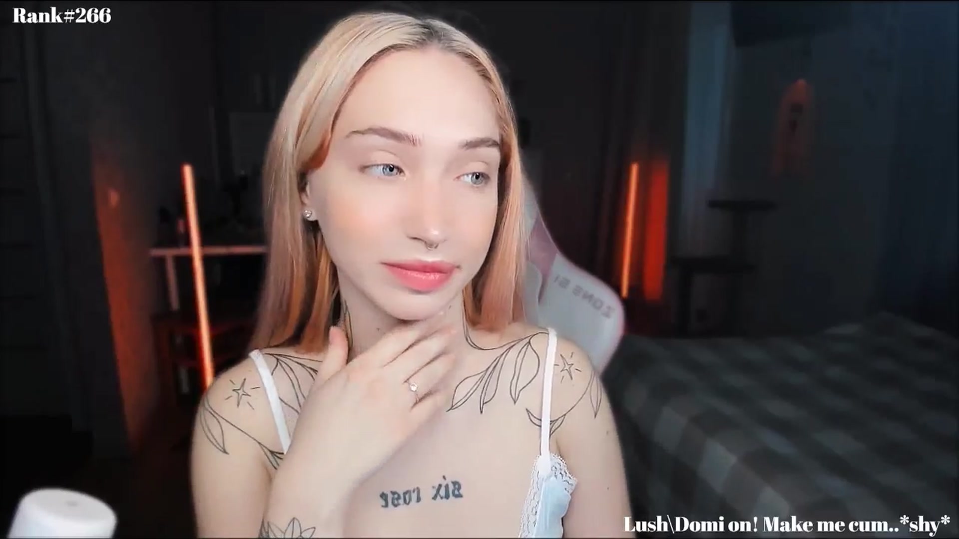 Gallery image thumbnail from Sunny_xoxo's myfreecams stream on, 10/23/2024, 02:03 image 9 of 20