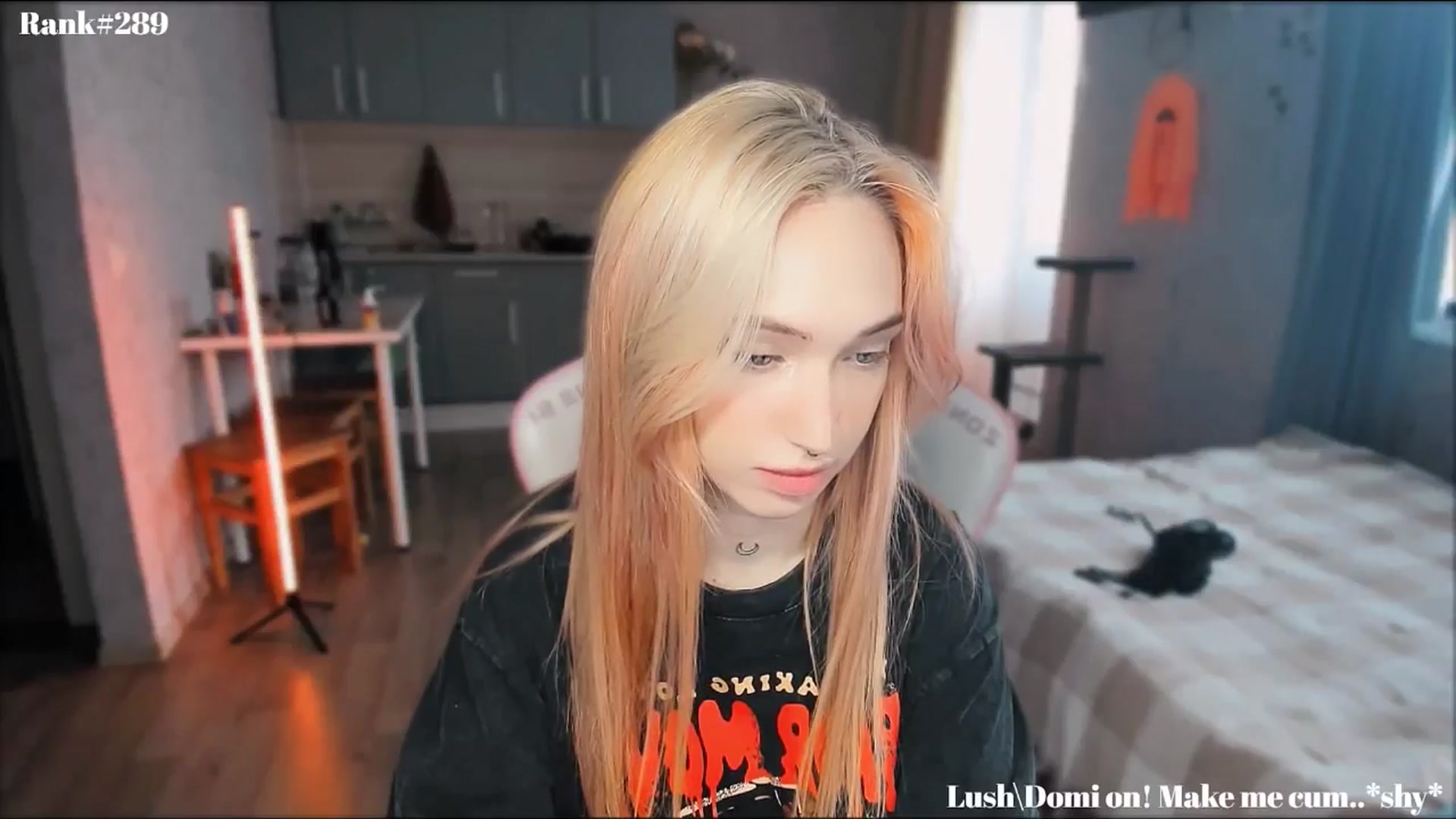 Gallery image thumbnail from Sunny_xoxo's myfreecams stream on, 10/24/2024, 04:35 image 11 of 20