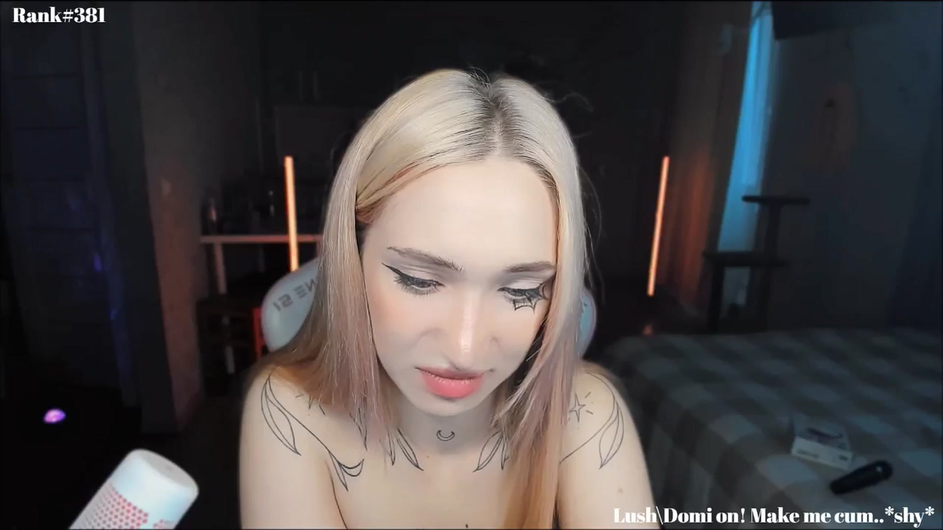 Gallery image thumbnail from Sunny_xoxo's myfreecams stream on, 10/28/2024, 04:07 image 8 of 20