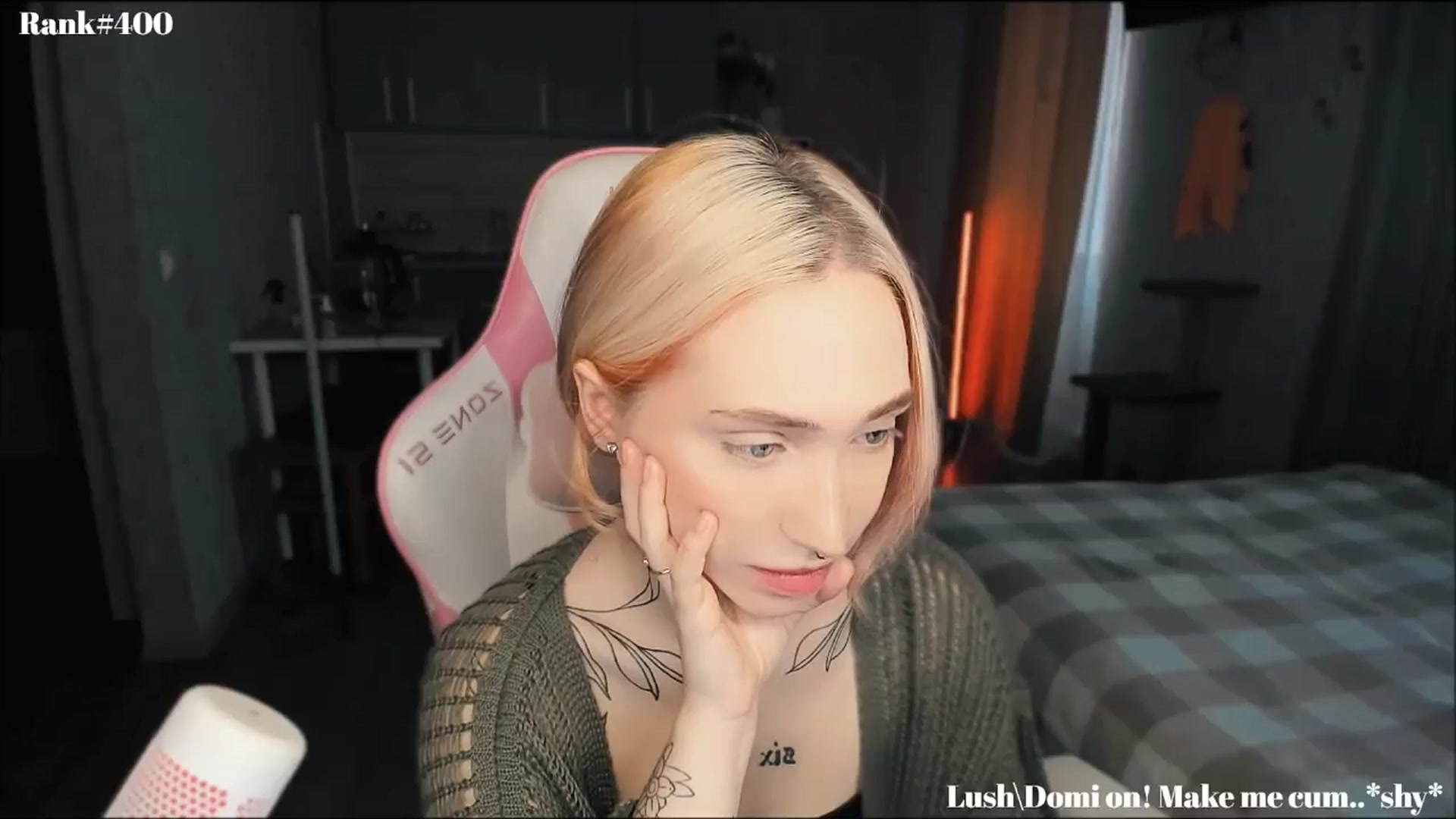 Gallery image thumbnail from Sunny_xoxo's myfreecams stream on, 10/30/2024, 03:43 image 14 of 20