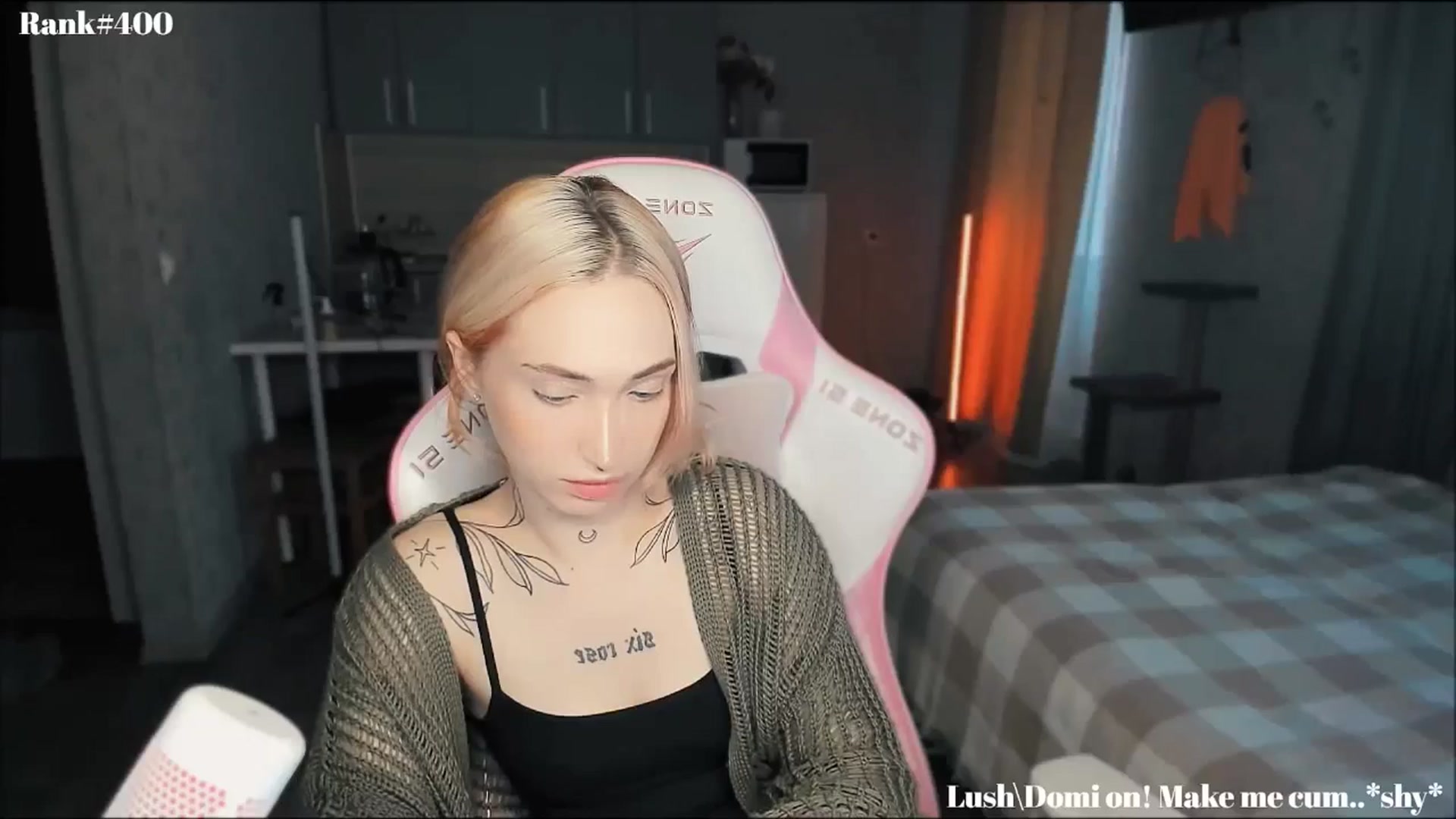 Gallery image thumbnail from Sunny_xoxo's myfreecams stream on, 10/30/2024, 03:43 image 10 of 20