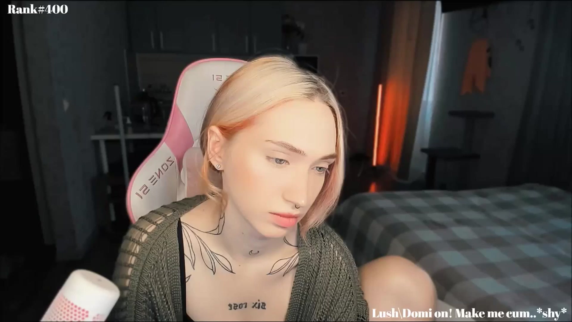 Gallery image thumbnail from Sunny_xoxo's myfreecams stream on, 10/30/2024, 03:43 image 12 of 20