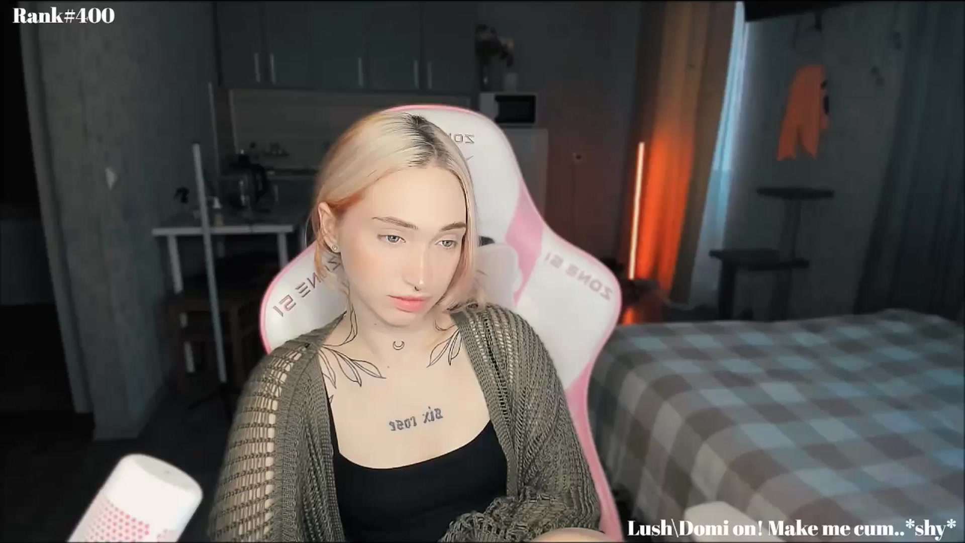 Gallery image thumbnail from Sunny_xoxo's myfreecams stream on, 10/30/2024, 03:43 image 9 of 20