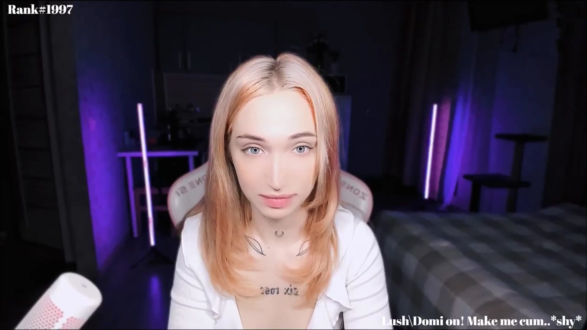 Gallery image thumbnail from Sunny_xoxo's myfreecams stream on, 11/16/2024, 01:43 image 15 of 20