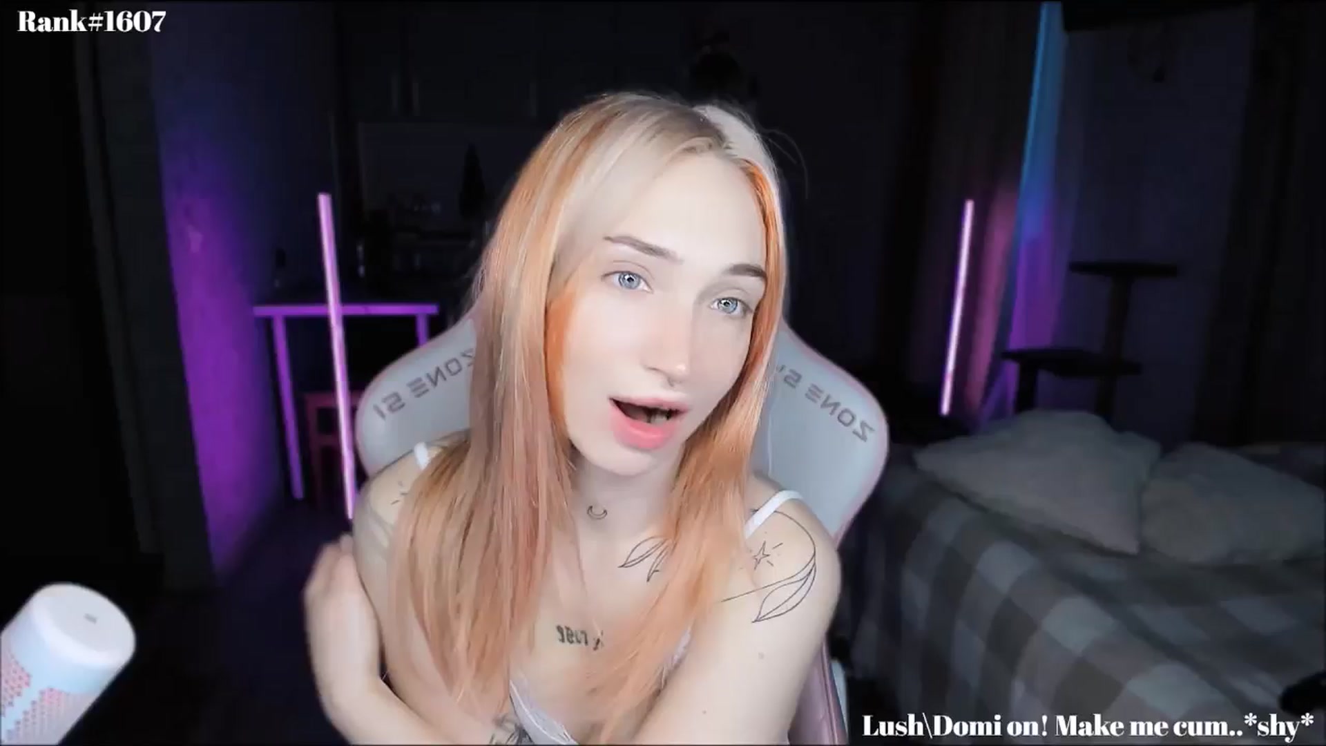 Gallery image thumbnail from Sunny_xoxo's myfreecams stream on, 11/19/2024, 02:30 image 15 of 20