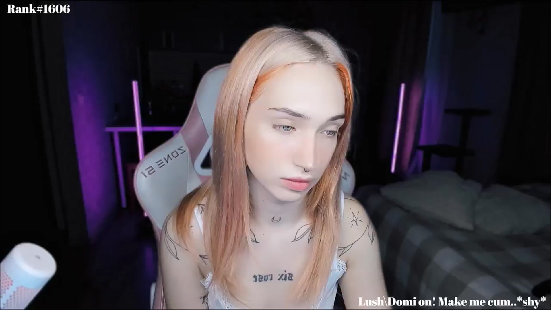Gallery image thumbnail from Sunny_xoxo's myfreecams stream on, 11/19/2024, 02:30 image 13 of 20