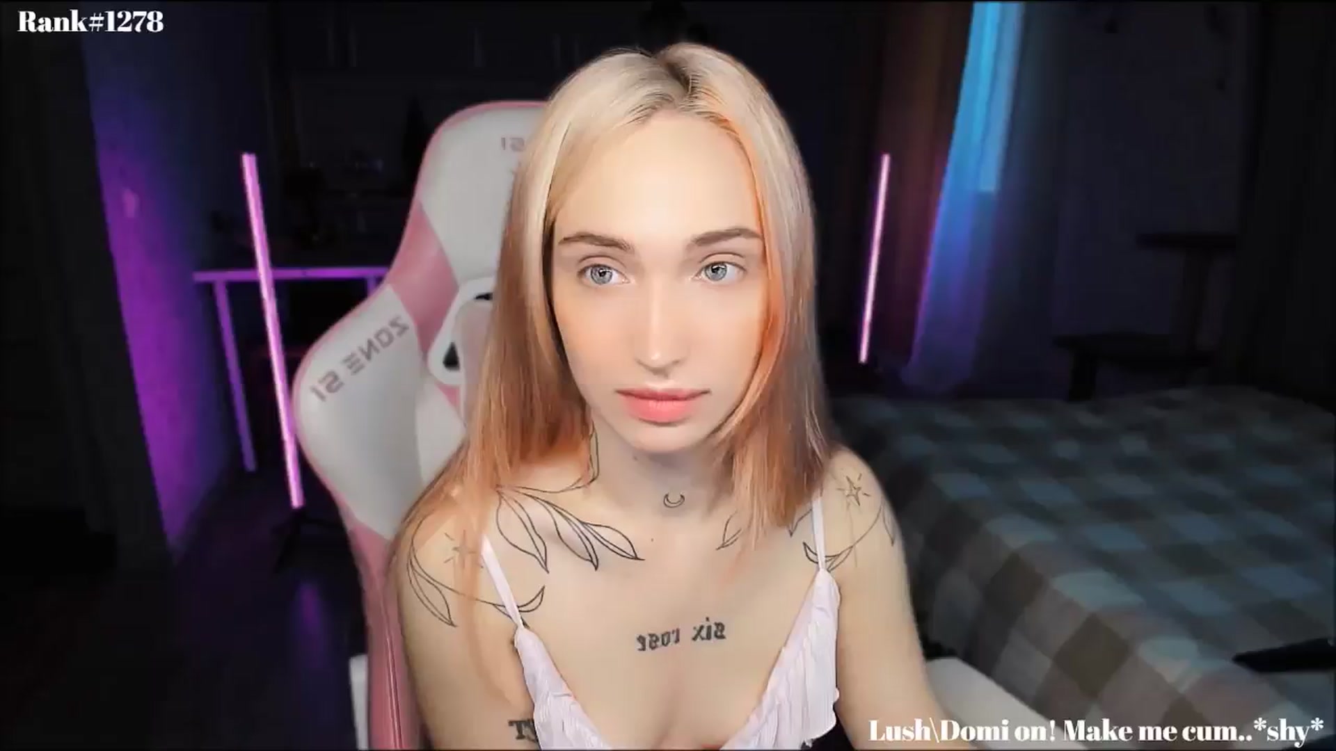 Gallery image thumbnail from Sunny_xoxo's myfreecams stream on, 11/22/2024, 03:21 image 10 of 20